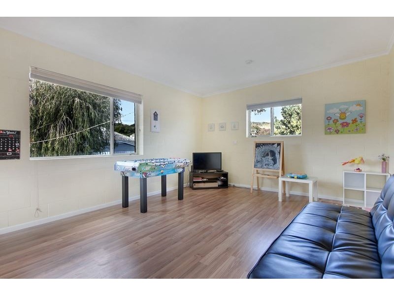 42 Price Avenue, Lower Mitcham SA 5062