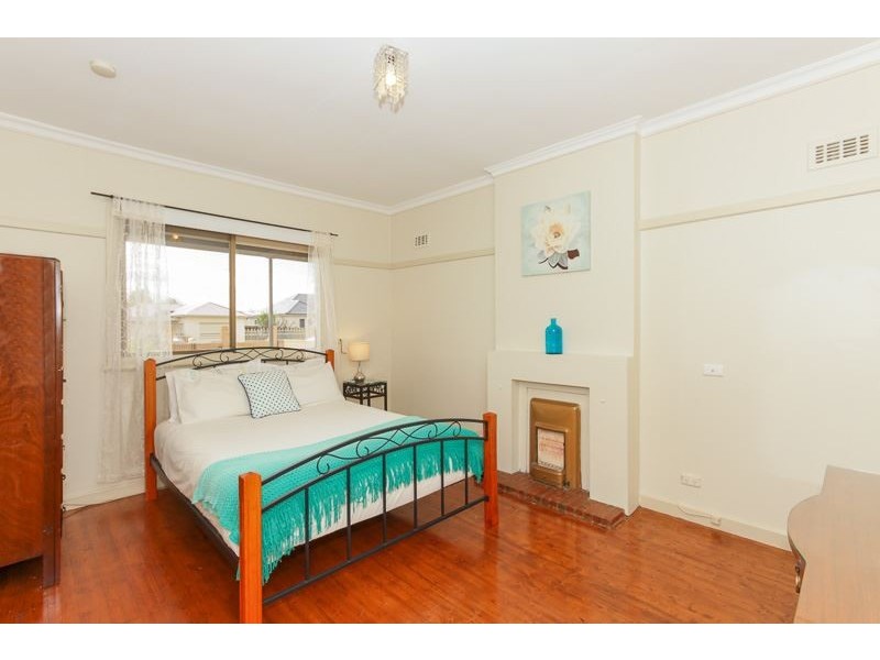 40 Minns Street East, Seaton SA 5023