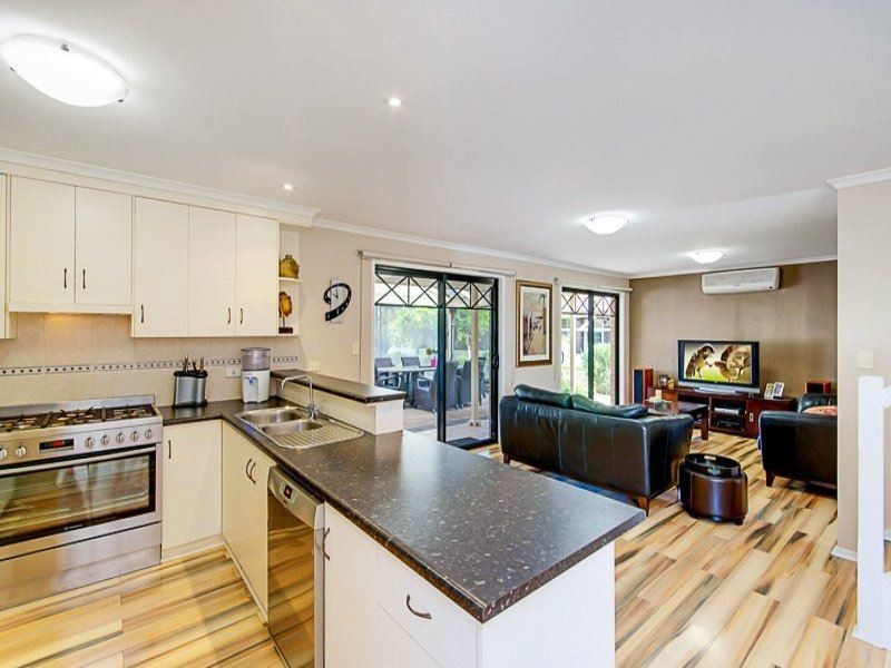 4 Edinburgh Crescent, Old Reynella SA 5161
