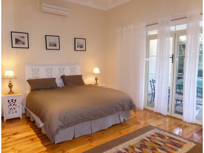 27 Price Avenue, Lower Mitcham SA 5062