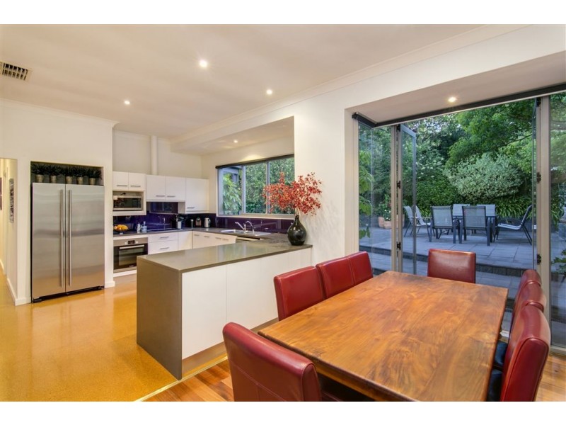 30 Tennyson Drive, Beaumont SA 5066