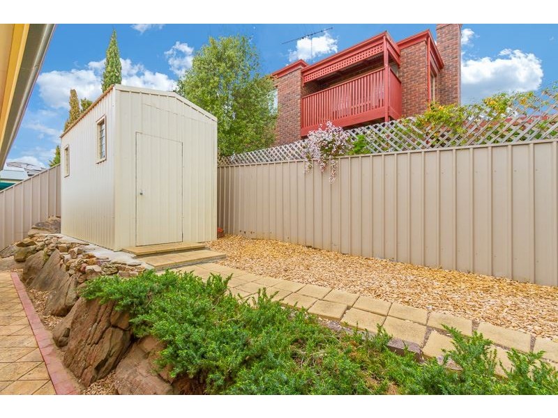 5 Honeyeater Crescent, Flagstaff Hill SA 5159