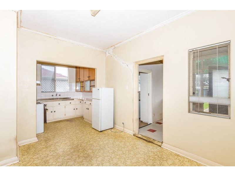 142 Edward Street, Clarence Gardens SA 5039