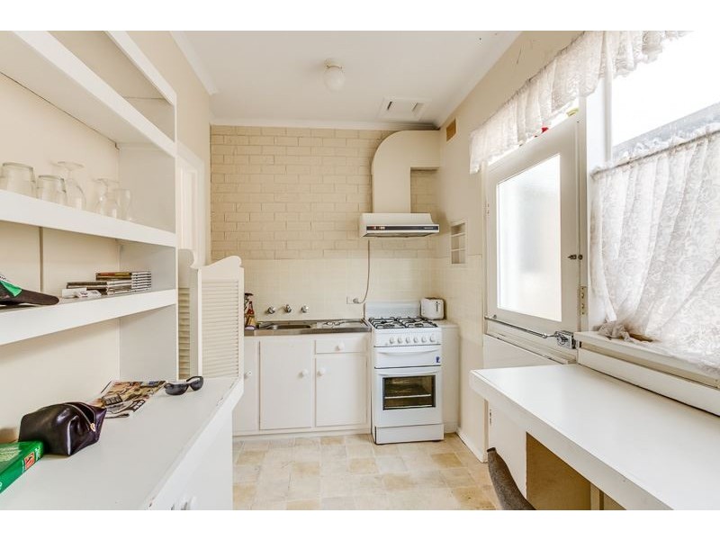 2/302a Goodwood Road, Clarence Park SA 5034