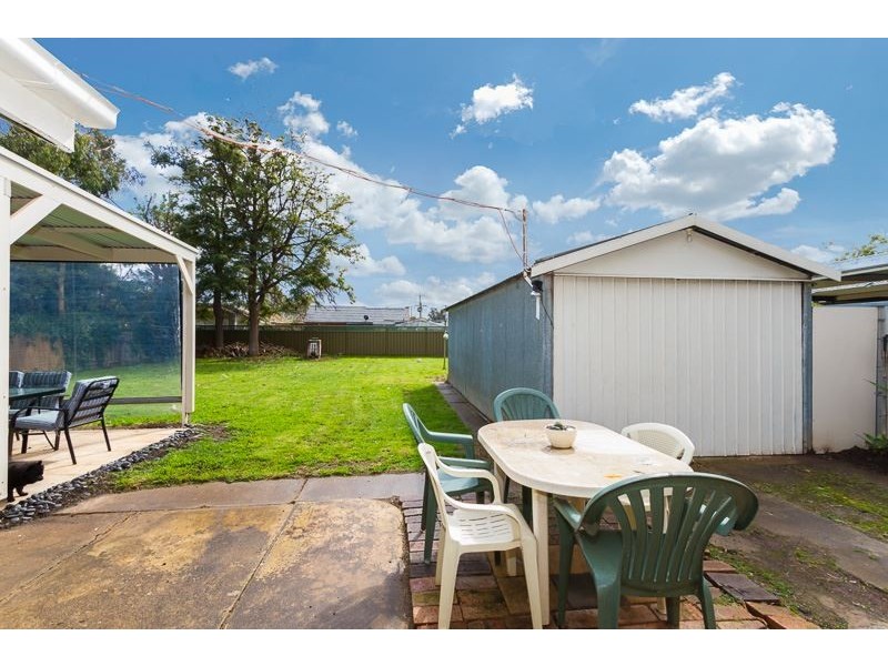 17 Sandison Avenue, Park Holme SA 5043