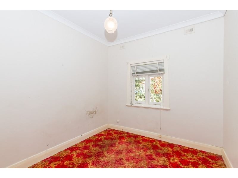 28 Eaton Street, Cumberland Park SA 5041