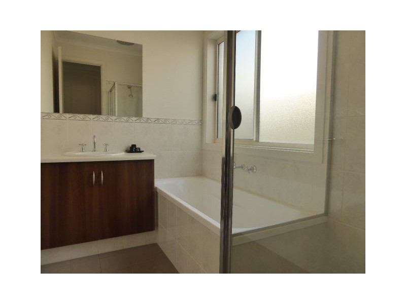 10A Byron Avenue, Clovelly Park SA 5042