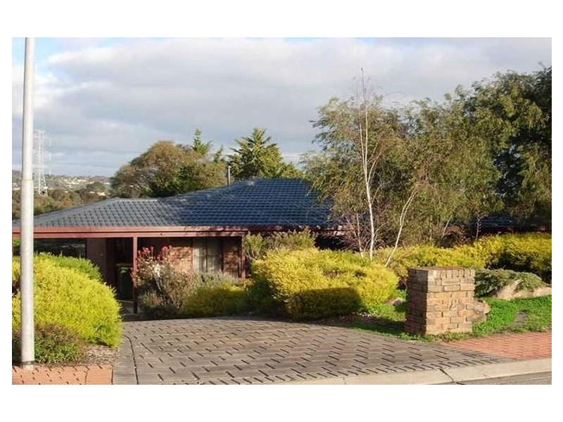 18 Portia St, Flagstaff Hill SA 5159