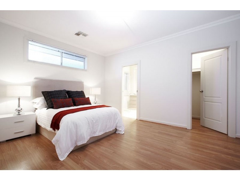 46 Macmillan Ave, Mawson Lakes SA 5095