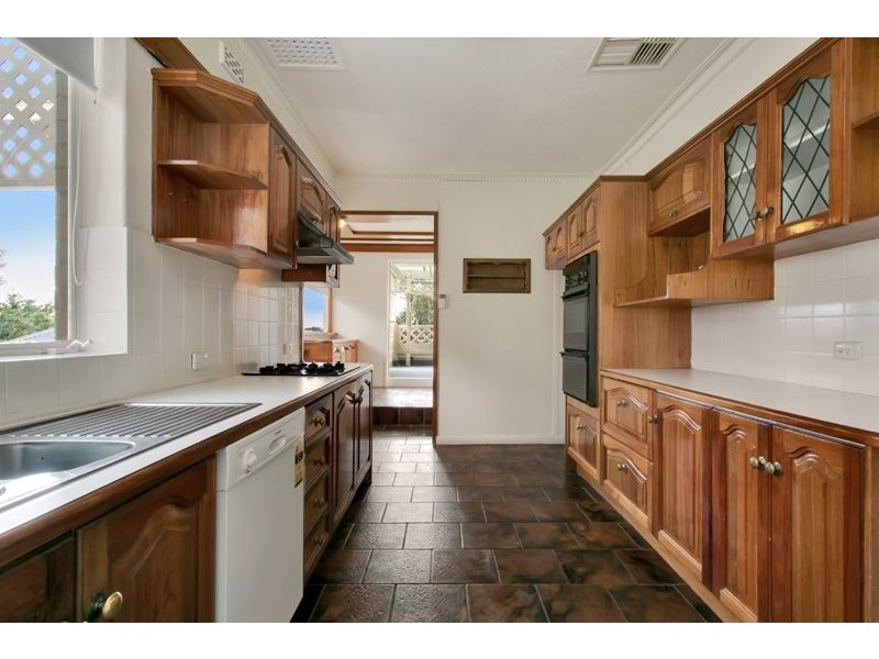 14 Tennant Street, Torrens Park SA 5062