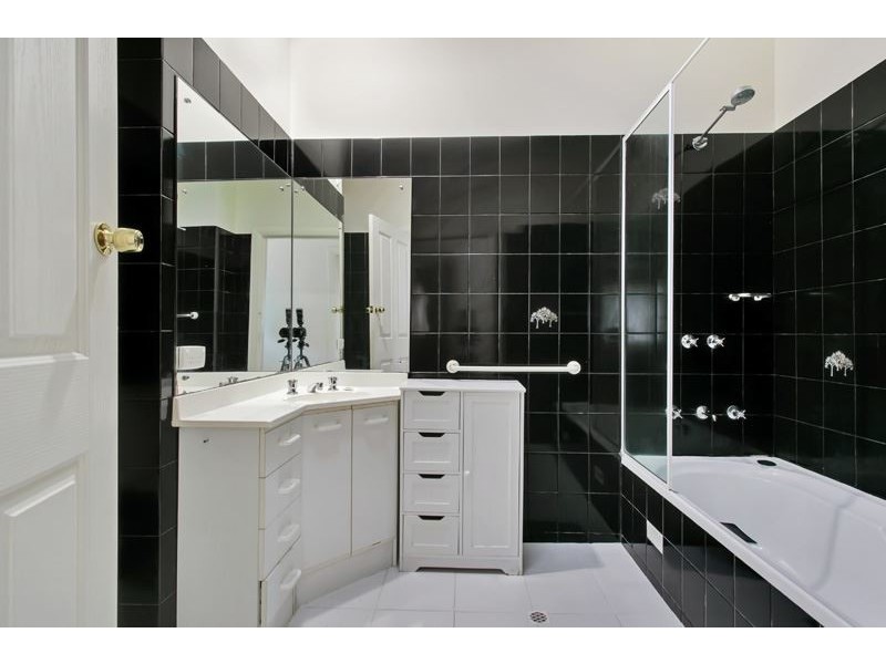 14 Tennant Street, Torrens Park SA 5062