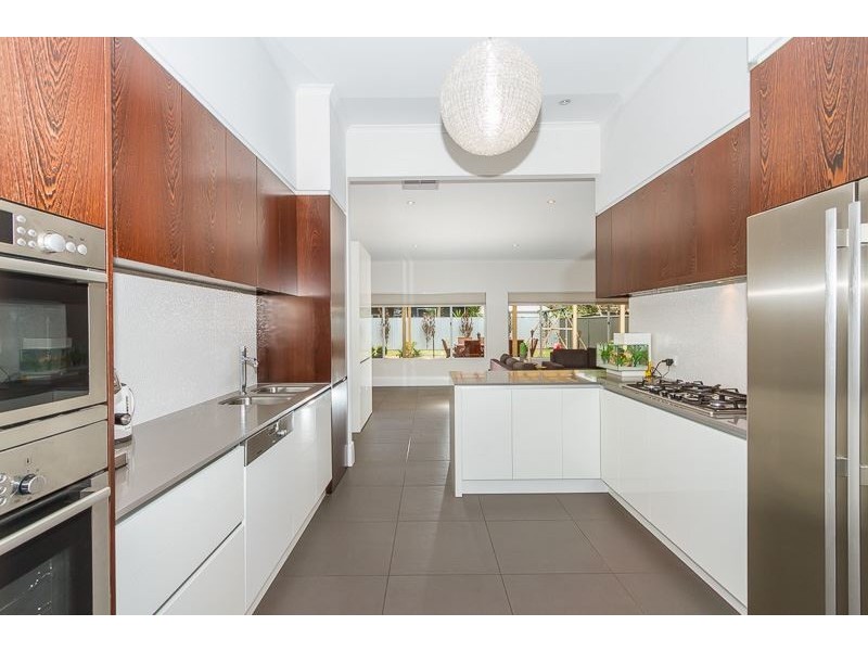 21 Kyeema Avenue, Cumberland Park SA 5041