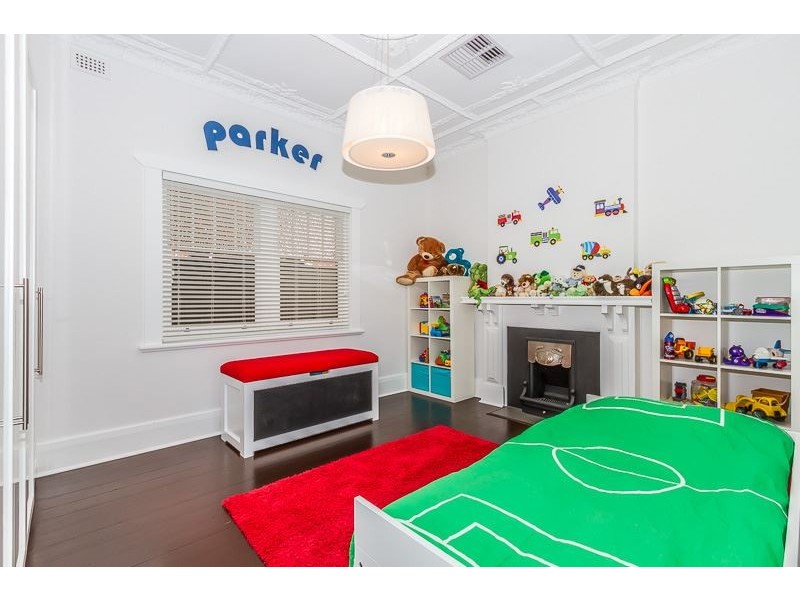 21 Kyeema Avenue, Cumberland Park SA 5041