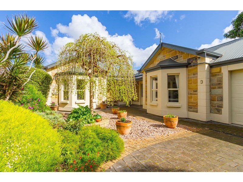 House 3/Number 1 Kinross Avenue, Lower Mitcham SA 5062