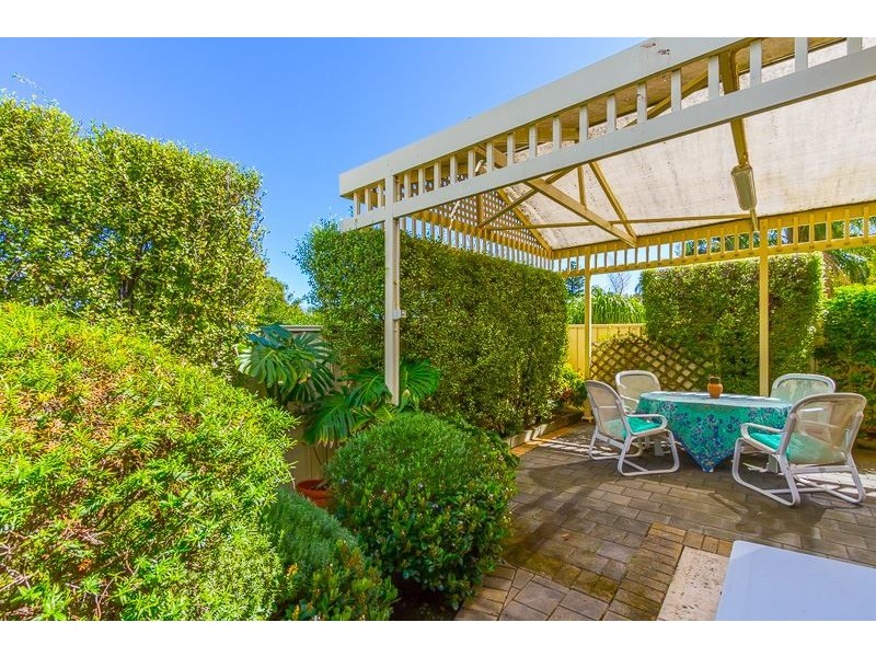 House 3/Number 1 Kinross Avenue, Lower Mitcham SA 5062