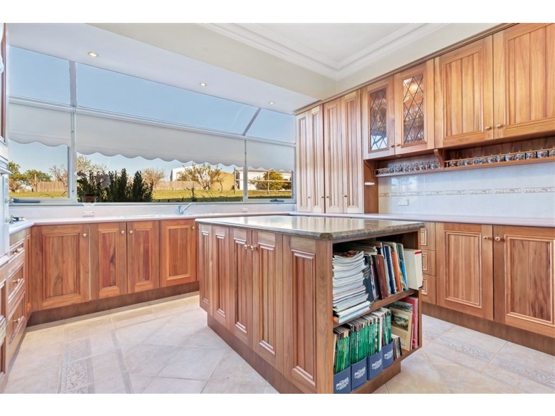108 Smyth Road, Stone Well SA 5352