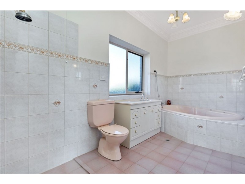 108 Smyth Road, Stone Well SA 5352