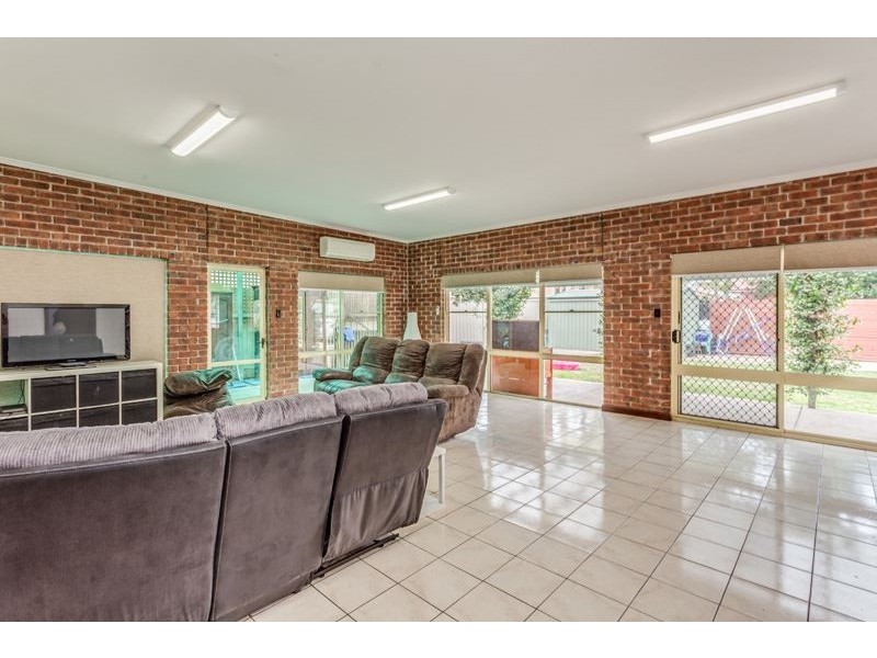 18 Griffiths Road, Plympton Park SA 5038