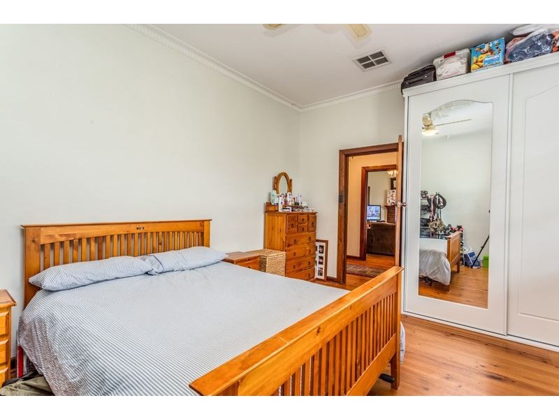 18 Griffiths Road, Plympton Park SA 5038