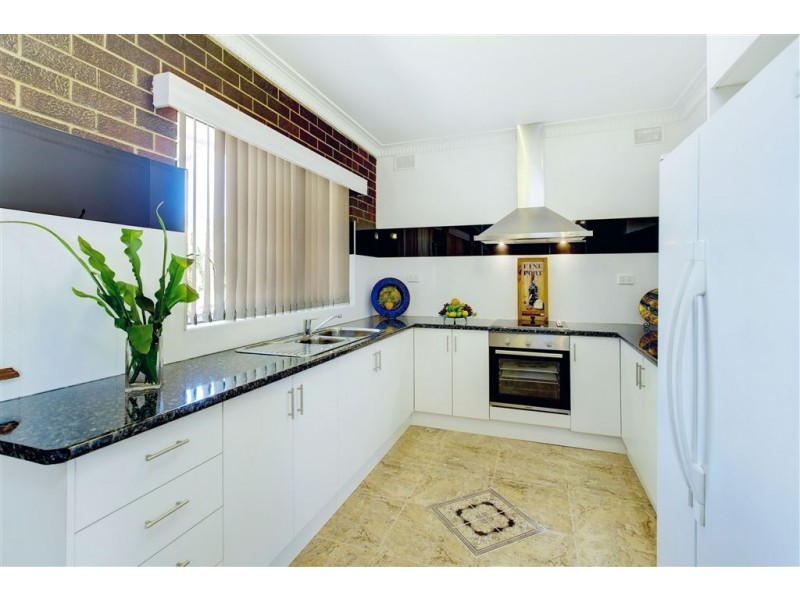14 Fairlie Street, Ottoway SA 5013