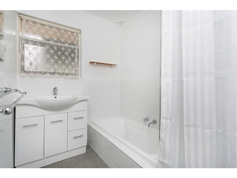 4 Kelly Avenue, O’halloran Hill SA 5158