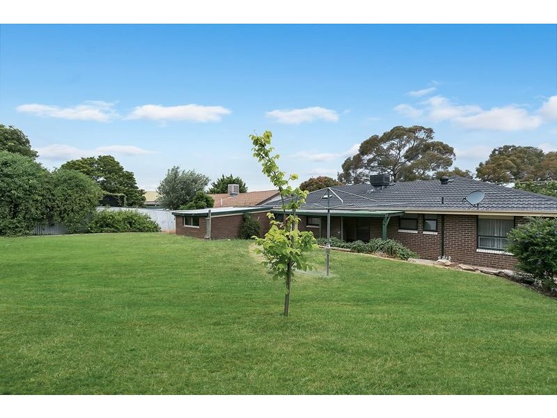 4 Kelly Avenue, O’halloran Hill SA 5158