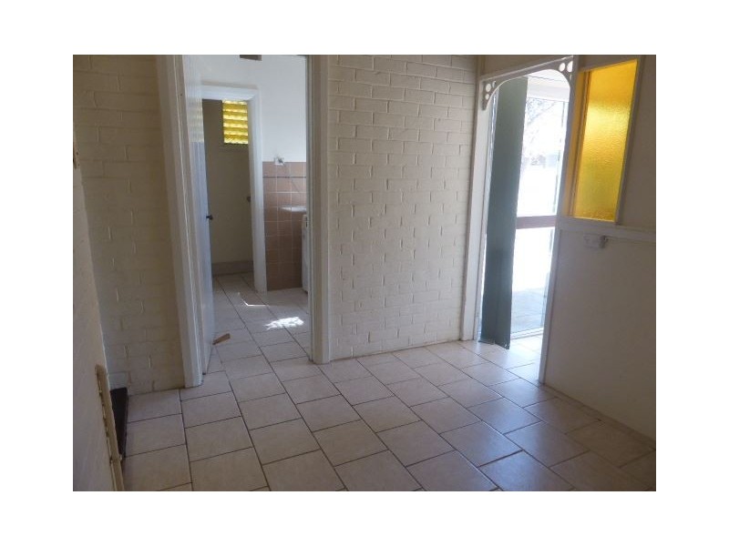 18 Eaton Street, Cumberland Park SA 5041