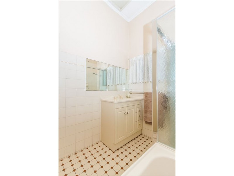 18 Cumberland Avenue, Cumberland Park SA 5041