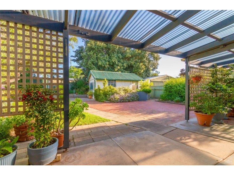 18 Cumberland Avenue, Cumberland Park SA 5041