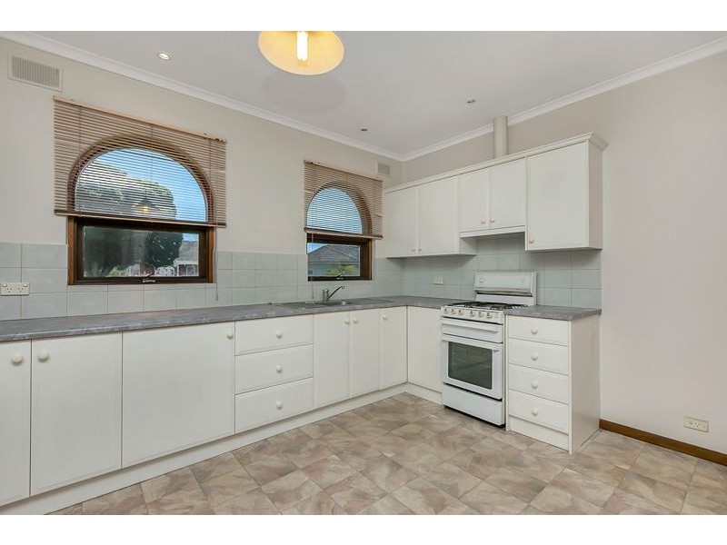 2A Jacob Street, Marion SA 5043