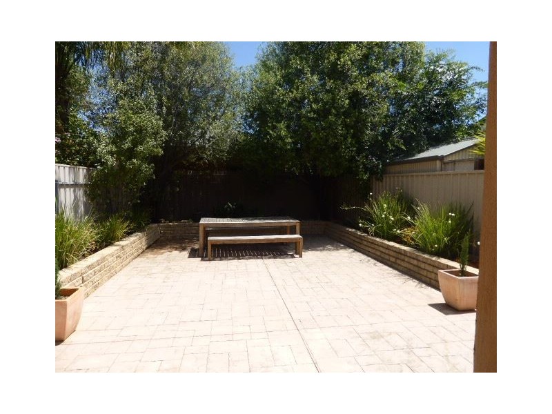 11 Doughty St, Brompton SA 5007