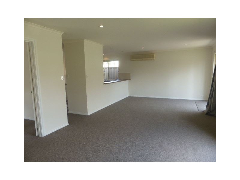 2D Gosse Avenue, Glenelg North SA 5045