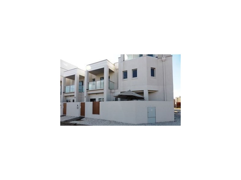 8 Mann Drive, Brompton SA 5007