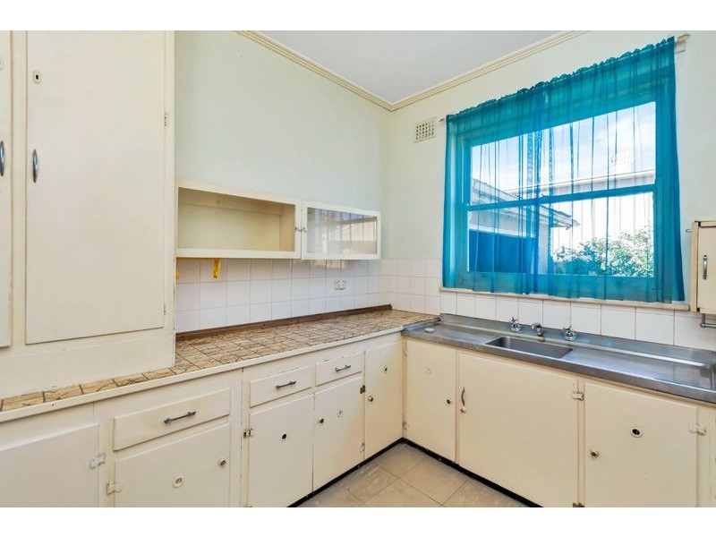 58 Birdwood Terrace, North Plympton SA 5037