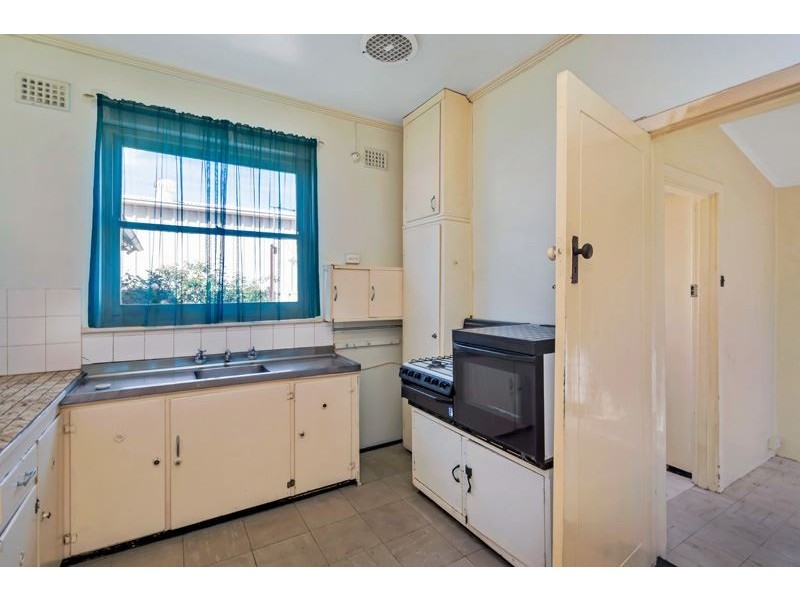 58 Birdwood Terrace, North Plympton SA 5037