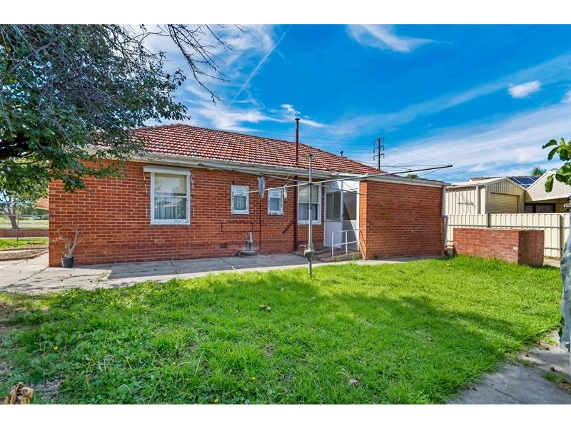 58 Birdwood Terrace, North Plympton SA 5037