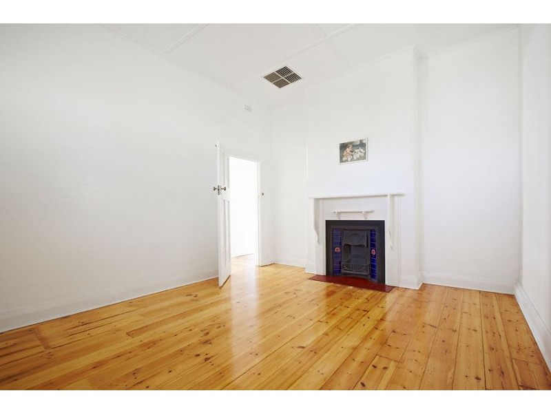 10 Tungara Avenue, Croydon Park SA 5008