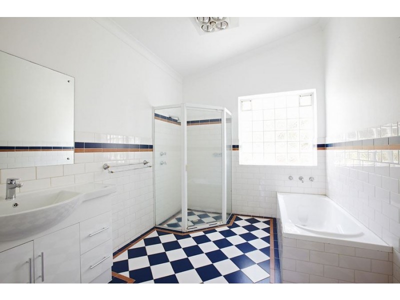 10 Tungara Avenue, Croydon Park SA 5008