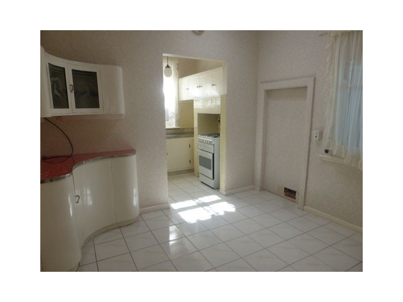 14 Dinwoodie Avenue, Clarence Gardens SA 5039