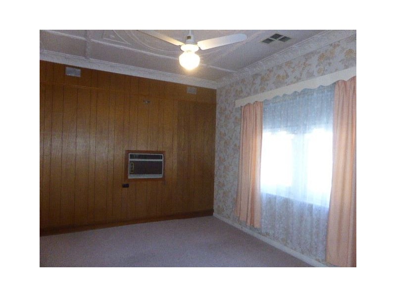 14 Dinwoodie Avenue, Clarence Gardens SA 5039