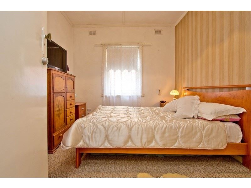 14 Dinwoodie Avenue, Clarence Gardens SA 5039