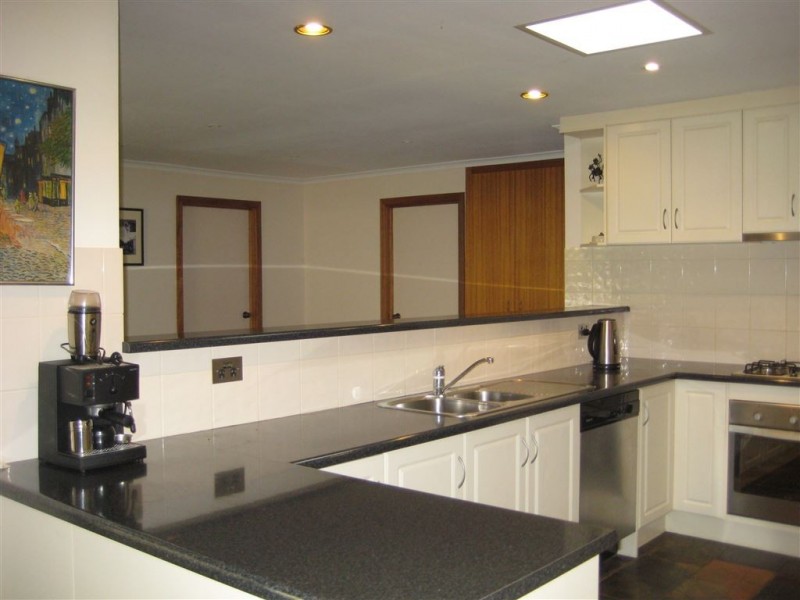 3 Dawson Place, Happy Valley SA 5159