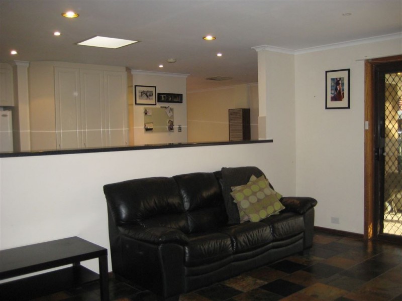 3 Dawson Place, Happy Valley SA 5159