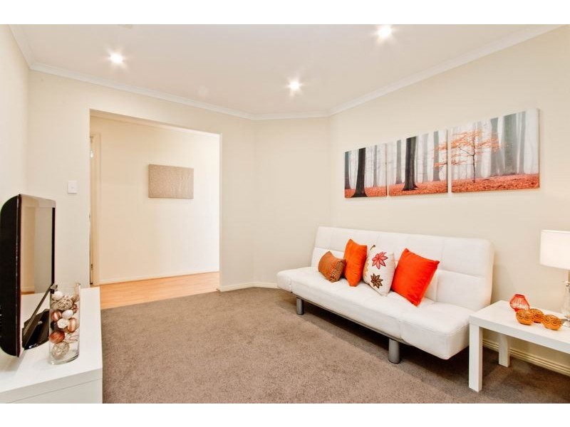 14 Carolan Crescent, Valley View SA 5093