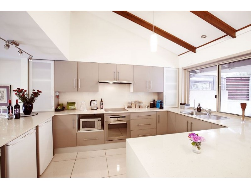 2/75 Military Road, Tennyson SA 5022