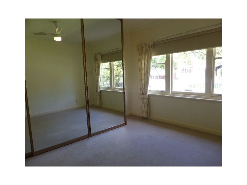 47 Narinna Avenue, Cumberland Park SA 5041