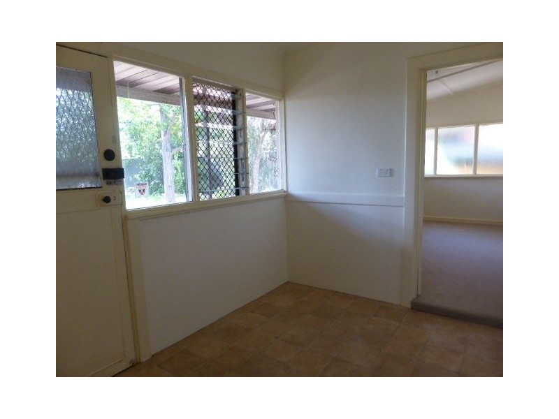 47 Narinna Avenue, Cumberland Park SA 5041