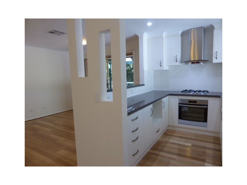 16 Hill Avenue, Cumberland Park SA 5041