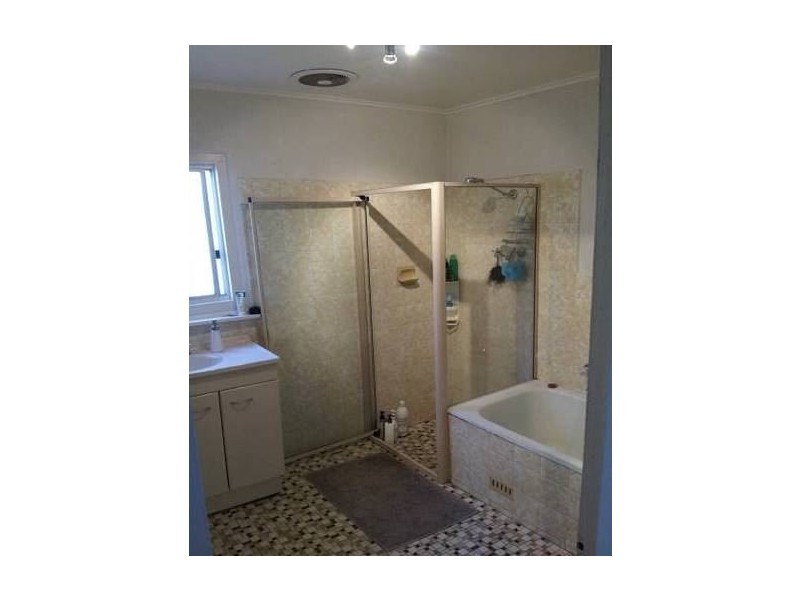 64 Maple Ave, Royal Park SA 5014