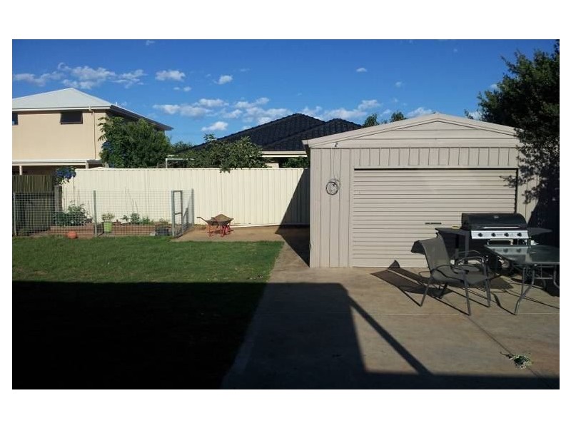 64 Maple Ave, Royal Park SA 5014